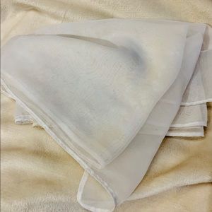 Simple handkerchief scarf
